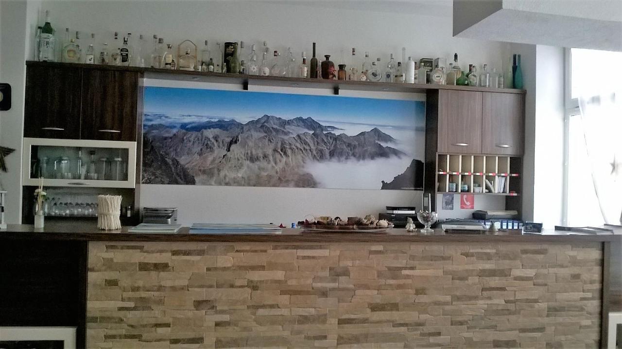 Penzion Villa Gerlach Vysoké Tatry Exterior foto